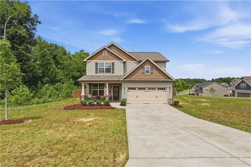 116 Beckham Place, Thomasville, NC, 27360 | Card Image