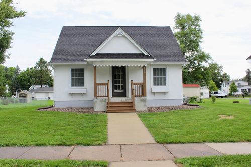 136 2nd St Se, Blooming Prairie, MN, 55917-1411 | Card Image
