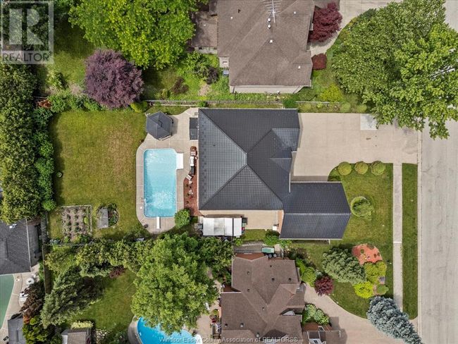 315 Majestic Dr, House other with 4 bedrooms, 4 bathrooms and null parking in Tecumseh ON | Image 46