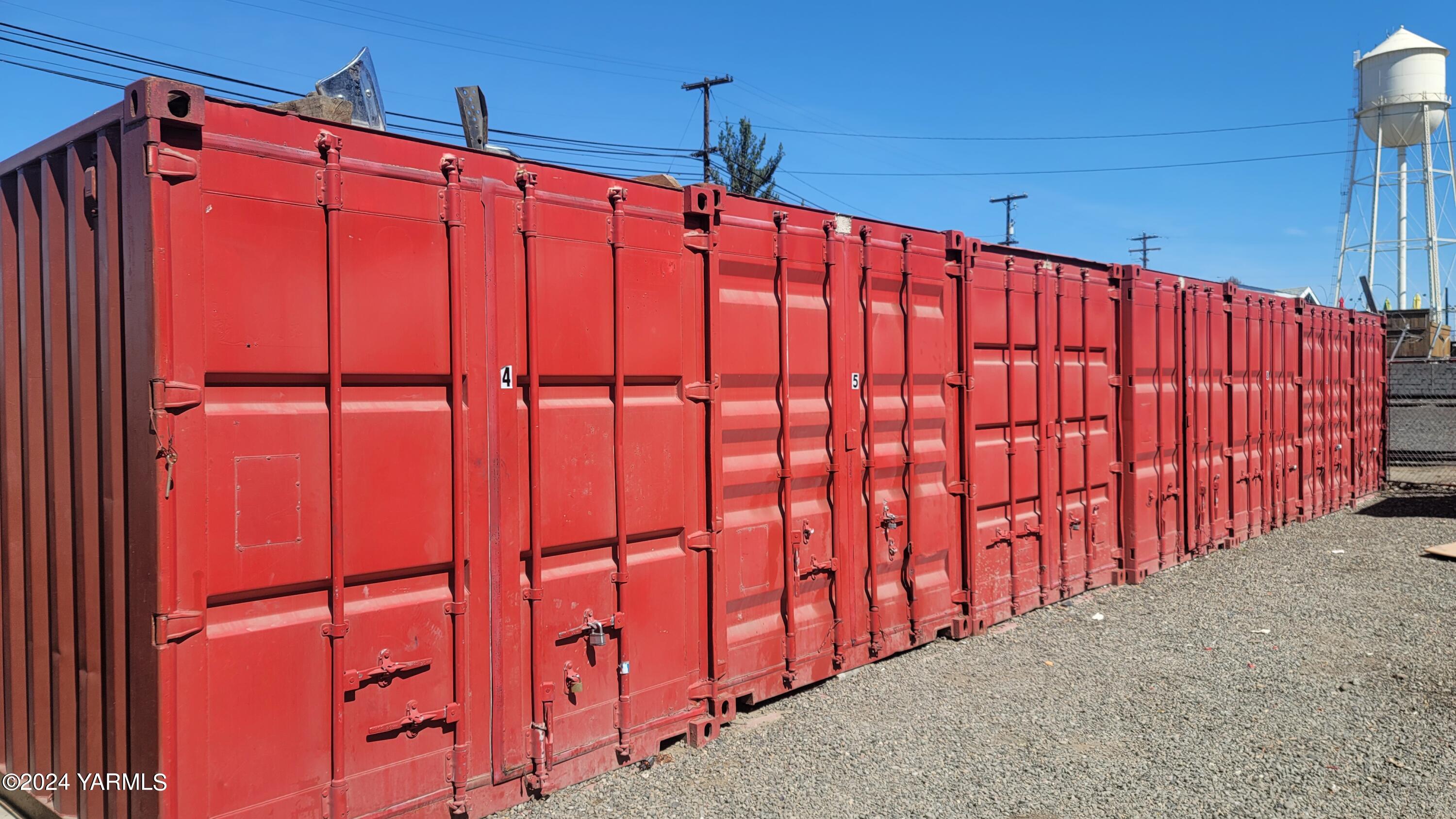 Commercial Sale in Toppenish 2