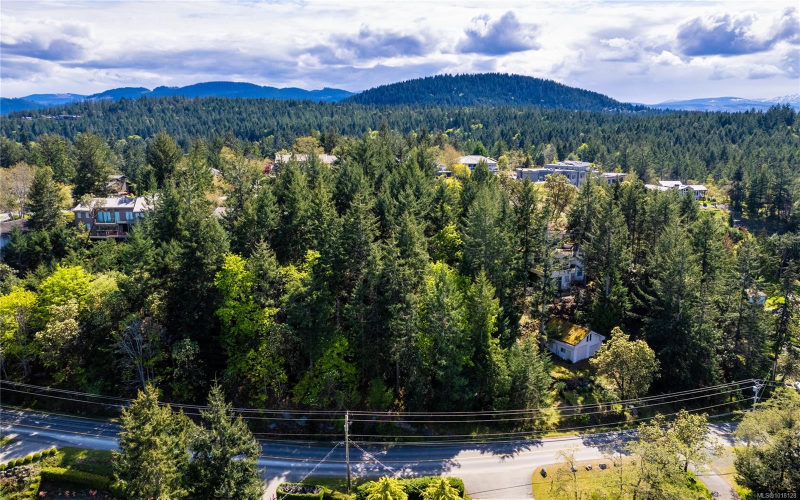 Residential in Nanoose Bay 5
