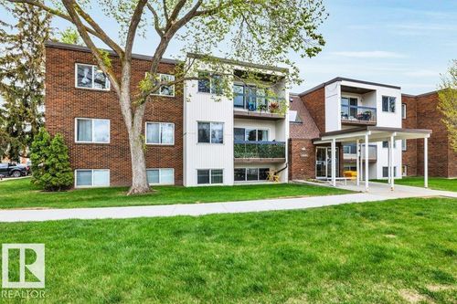 11445 41 Ave Nw, Edmonton, AB, T6J0T9 | Card Image