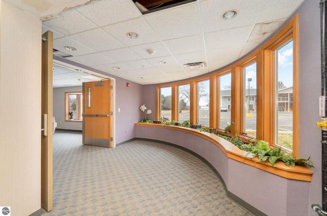 1380 Main St, Home with 0 bedrooms, 10 bathrooms and null parking in Edmore MI | Image 33