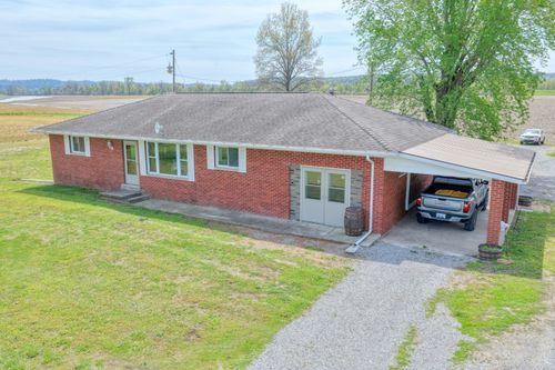 3992 Neunert Rd, Jacob, IL, 62950-2600 | Card Image