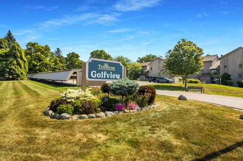 5564 Golfview Ct, Williamsburg, MI, 49690 | Card Image