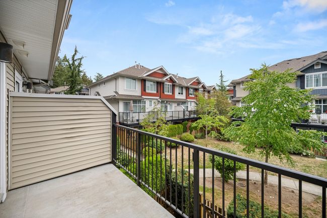 11 - 6956 193 Street, Townhouse with 3 bedrooms, 2 bathrooms and 2 parking in Surrey BC | Image 18