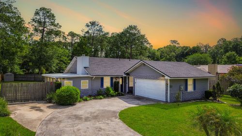 11428 Rustic Pines Cir E, JACKSONVILLE, FL, 32257-4502 | Card Image
