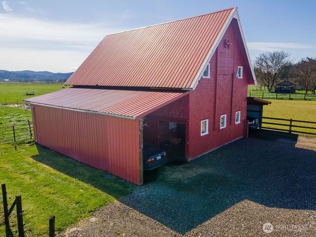 64 Brady Loop Rd E, House other with 3 bedrooms, 2 bathrooms and 4 parking in Montesano WA | Image 33