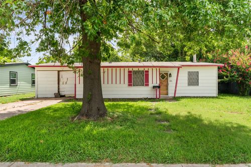 916 Wilkinson Dr, Mesquite, TX, 75149-5113 | Card Image