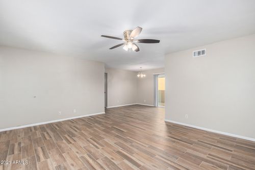 2612 E Lemon St, Tempe, AZ, 85288-5057 | Card Image
