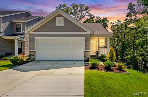 851 Woodbridge Way, Truesdale, MO, 63380-1211 | Card Image