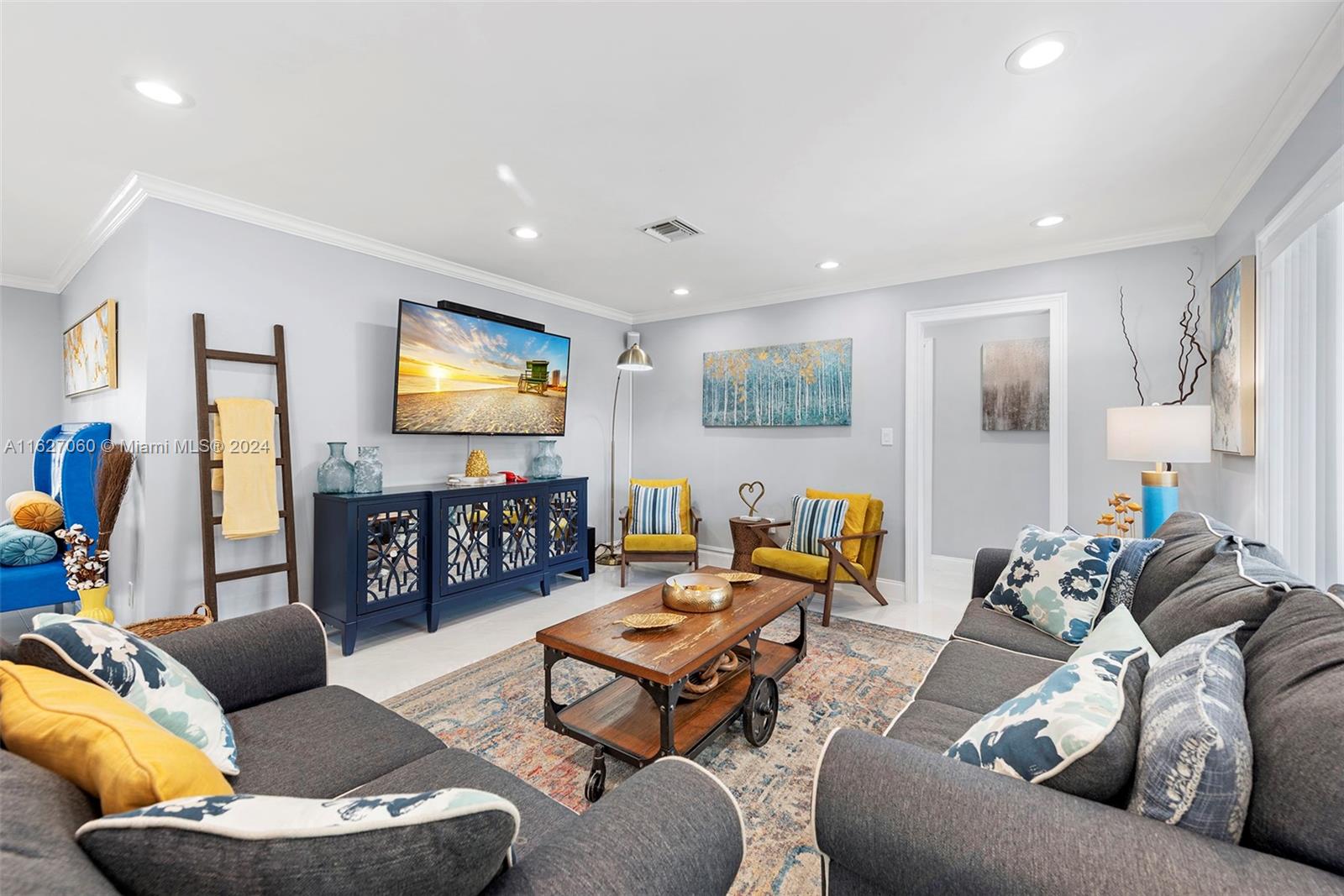40th Ct, Oakland Park, FL 33334