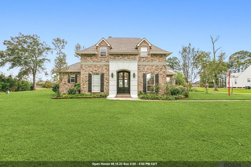 40400 Abby James Rd, Prairieville, LA, 70769-5400 | Card Image