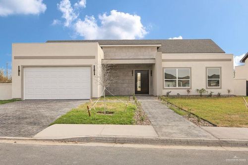 2305 Trinity Ave, McAllen, TX, 78504-7006 | Card Image