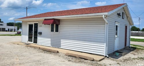 1723 Grand Ave, Galesburg, IL, 61401-6325 | Card Image