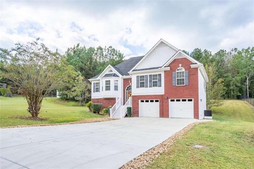 42 Stonebrook Dr, Rockmart, GA, 30153-8218 | Card Image