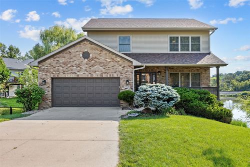 1721 12th Ave, Coralville, IA, 52241-1005 | Card Image