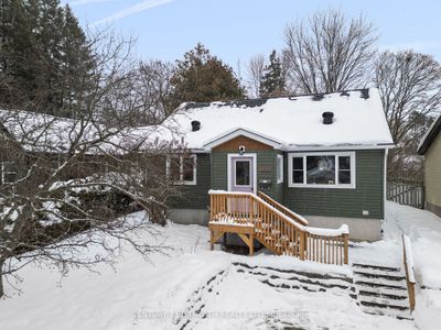 133 Simcoe St, House other with 4 bedrooms, 2 bathrooms and 2 parking in Orillia ON | Image 1