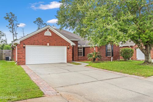 106 Harrison Pl, Panama City, FL, 32405-4437 | Card Image