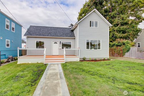 1011 S 12th St, Mount Vernon, WA, 98274-4426 | Card Image
