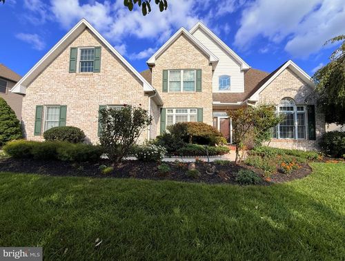11 Cherish Drive, CAMP HILL, PA, 17011 | Card Image