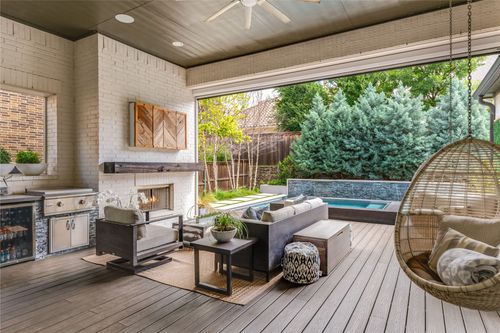 984 Thoroughbred Ave, Frisco, TX, 75036-5243 | Card Image