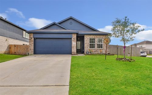 9910 Pine Forest Ct, Baytown, TX, 77521-2218 | Card Image