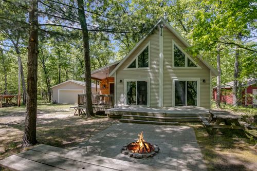 14031 S Star Lake Dr, Baldwin, MI, 49304-8217 | Card Image