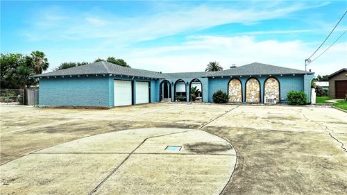 3306 Bali Dr, Corpus Christi, TX, 78418-2909 | Card Image