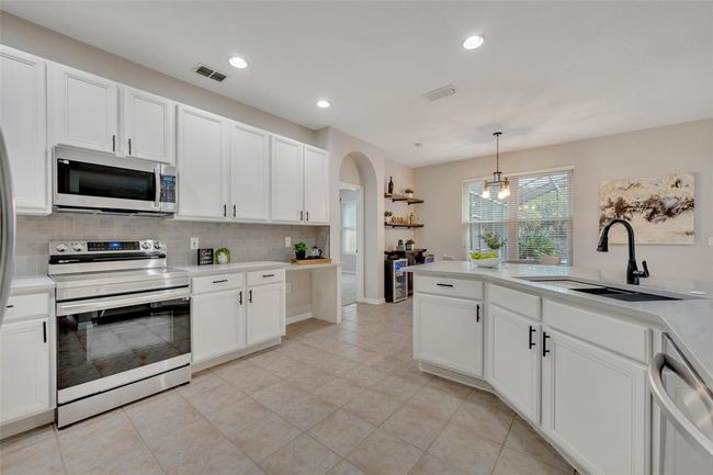 10519 Sunrise Terrace Dr, House other with 5 bedrooms, 3 bathrooms and null parking in Orlando FL | Image 20