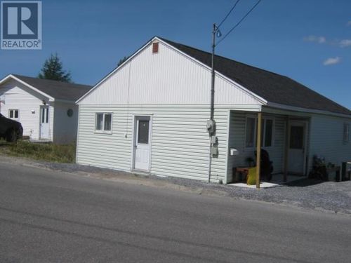 137 Humber Rd, Corner Brook, NL, A2H1G5 | Card Image