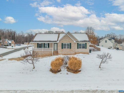 142 Long Bow Rd, WAYNESBORO, VA, 22980 | Card Image