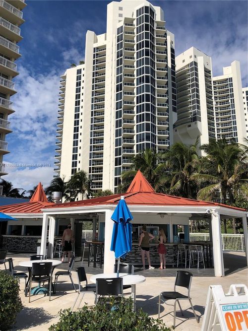 415-19201 Collins Ave, Sunny Isles Beach, FL, 33160 | Card Image