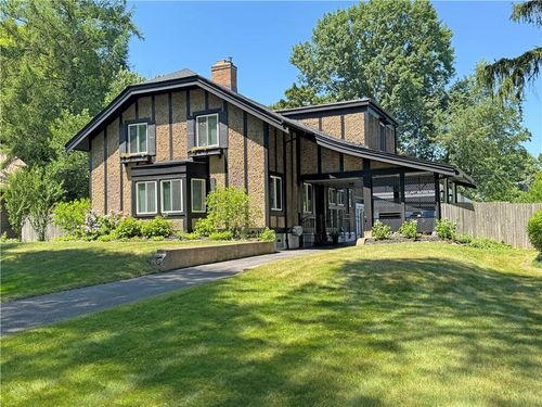 198 Penfield Rd, Brighton, NY, 14610-3130 | Card Image
