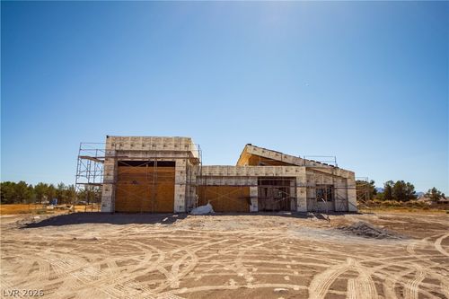 861 W Leffner Dr, Pahrump, NV, 89060 | Card Image
