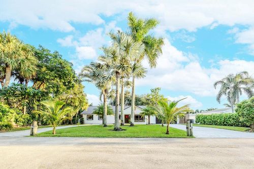 2024 Palmetto Rd, West Palm Beach, FL, 33406-5301 | Card Image