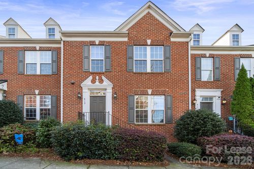 413 Armour St, Davidson, NC, 28036-6905 | Card Image