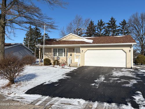 700 Charles Ave, Findlay, OH, 45840-4515 | Card Image