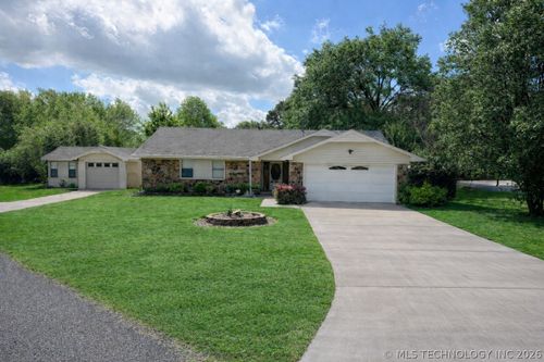 20 Brookwood Drive, Eufaula, OK, 74432 | Card Image