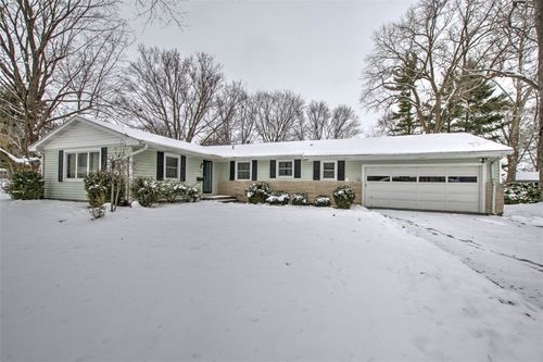 630 Montgomery Ln, Decatur, IL, 62526-1278 | Card Image