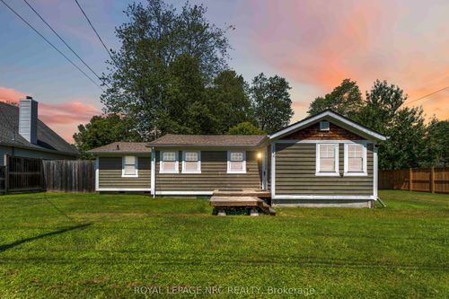 3242 Riselay Ave, Ridgeway, ON, L0S1N0 | Card Image