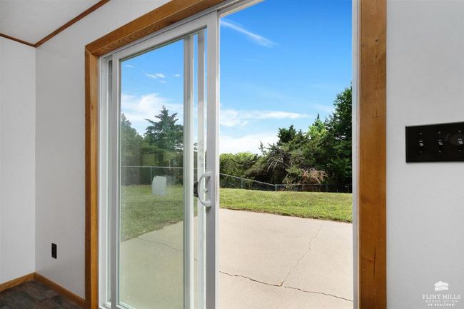 5921 Sharm Dr, House other with 3 bedrooms, 2 bathrooms and null parking in Manhattan KS | Image 27