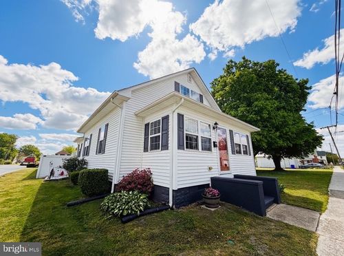 304 Harrington Ave, HARRINGTON, DE, 19952-1120 | Card Image