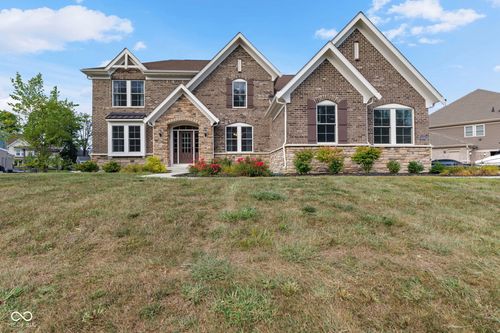 14598 Meadow Bend Dr, Fishers, IN, 46037-4229 | Card Image