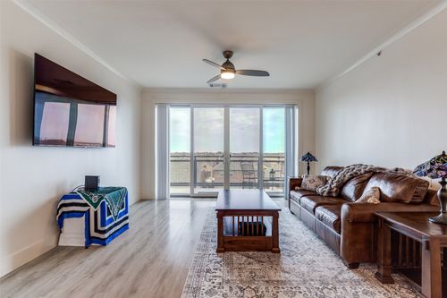 apt-1307-3517 Windhaven Pkwy, Lewisville, TX, 75056-6944 | Card Image