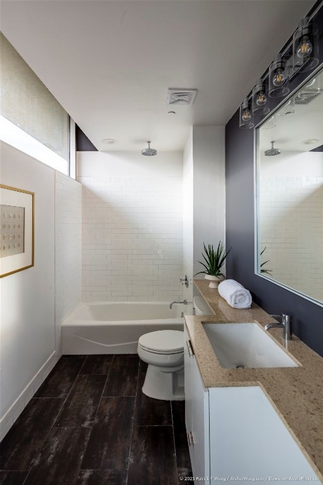 Ensuite bath | Image 12
