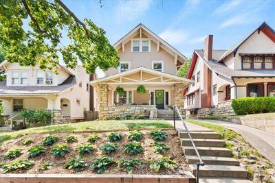 4144 Charlotte Street, House other with 4 bedrooms, 1 bathrooms and null parking in Kansas City MO | Image 2