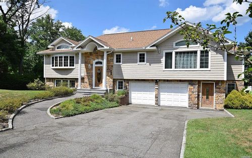 10 Jeffrey Ln, Great Neck, NY, 11020-1608 | Card Image
