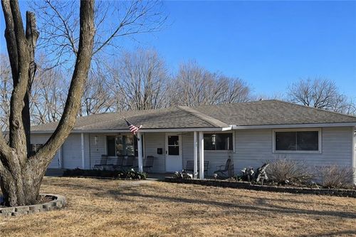 6719 Montana Ave, Kansas City, KS, 66111-2327 | Card Image