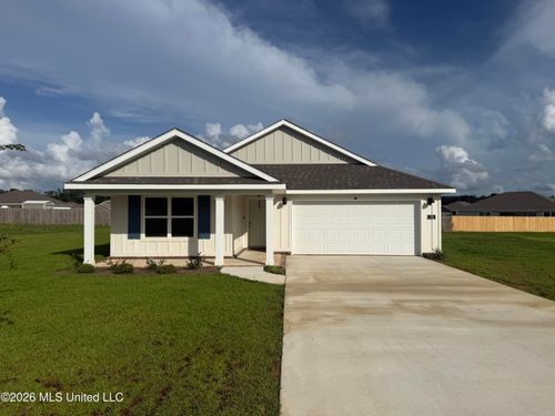 129 Magnolia Farms Dr, Lucedale, MS, 39452-1200 | Card Image